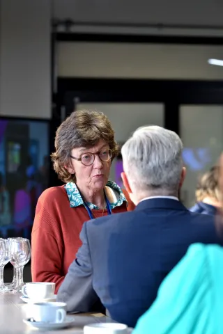 tgi_icl_launch_networking_3